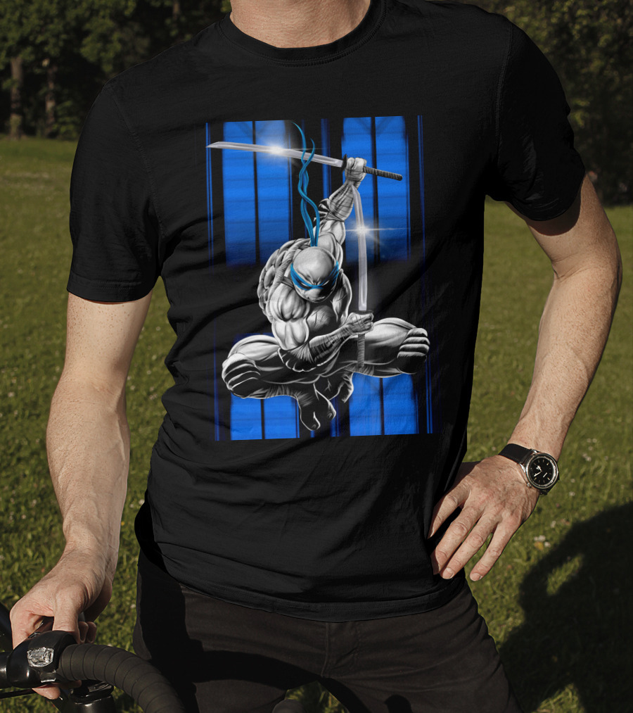 Leonardo Ninja Warrior Blue Bandana Sword Jump T-Shirt