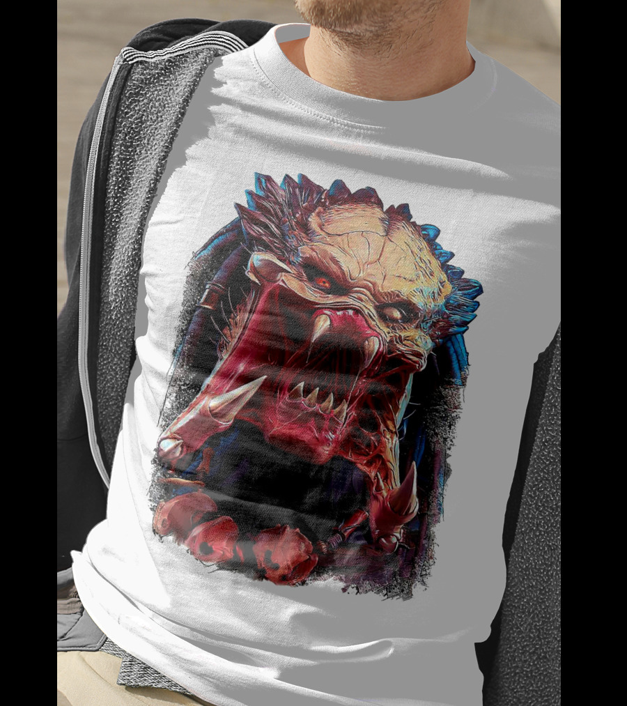 Predator Alien Creature Roaring Face T-Shirt