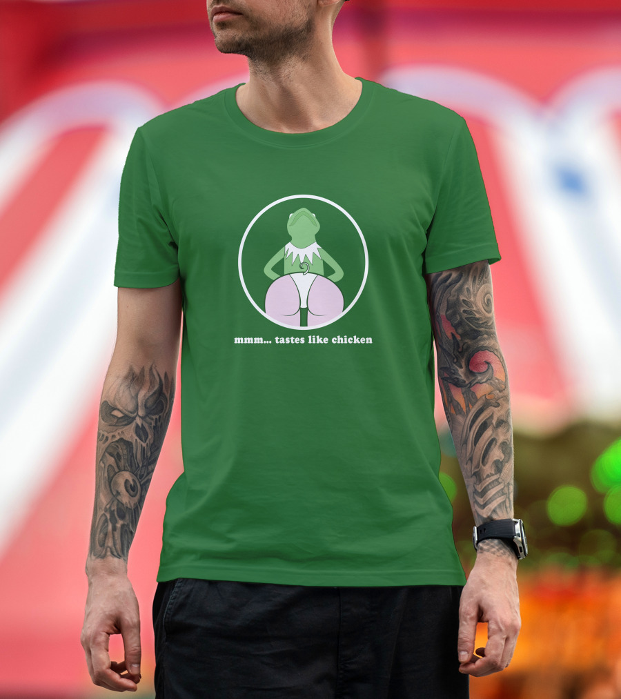 Kermits Frog Mmm Tastes Like Chicken Humorous Green Circle T-Shirt