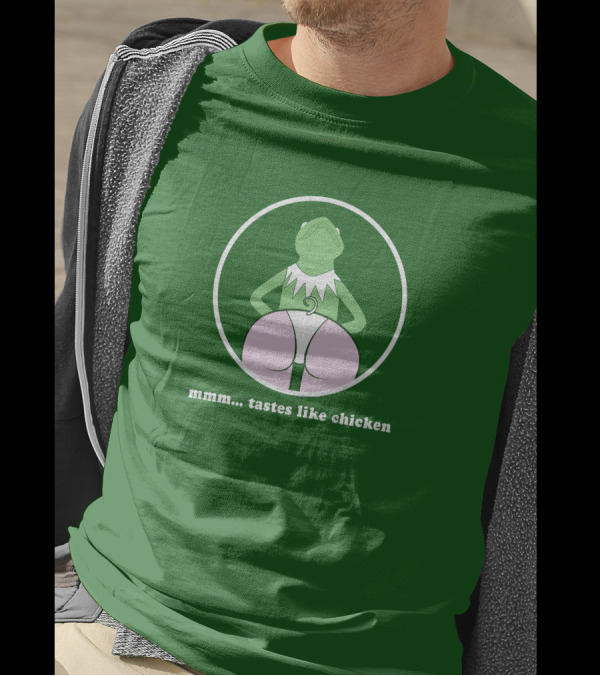 Kermits Frog Mmm Tastes Like Chicken Humorous Green Circle T-Shirt