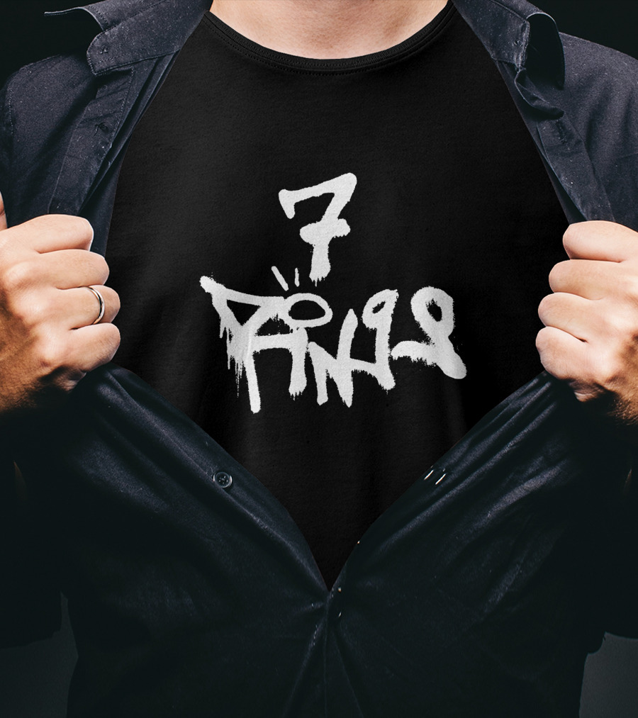 7 Rings Tag Style Crewneck T-Shirt