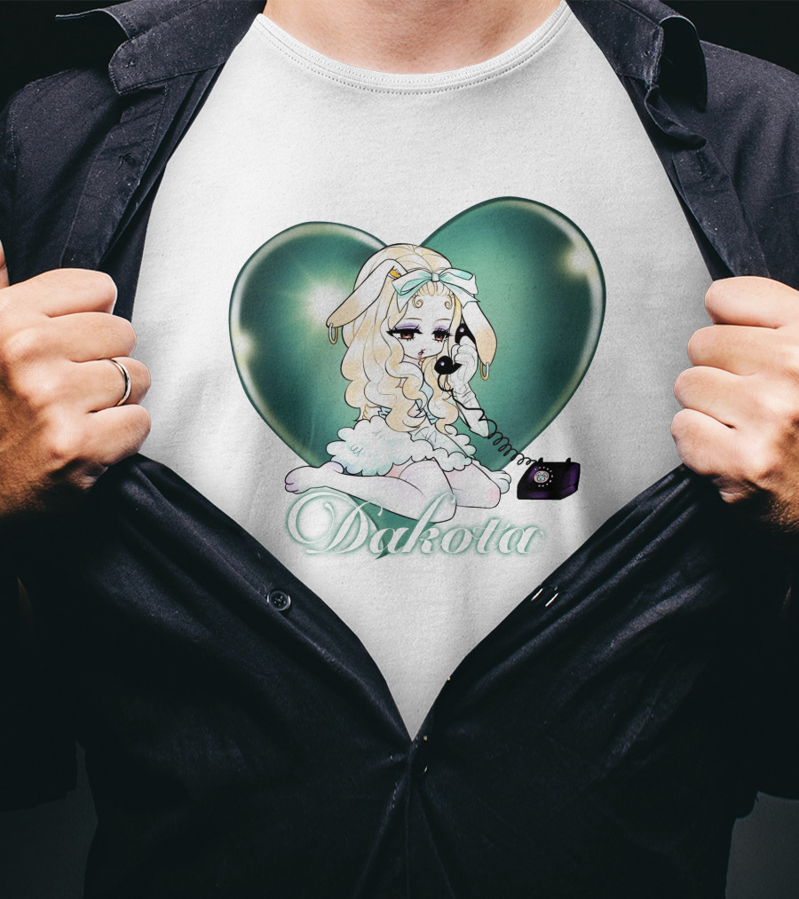 Dakota Cute Bunny Girl With Heart And Vintage Phone T-Shirt