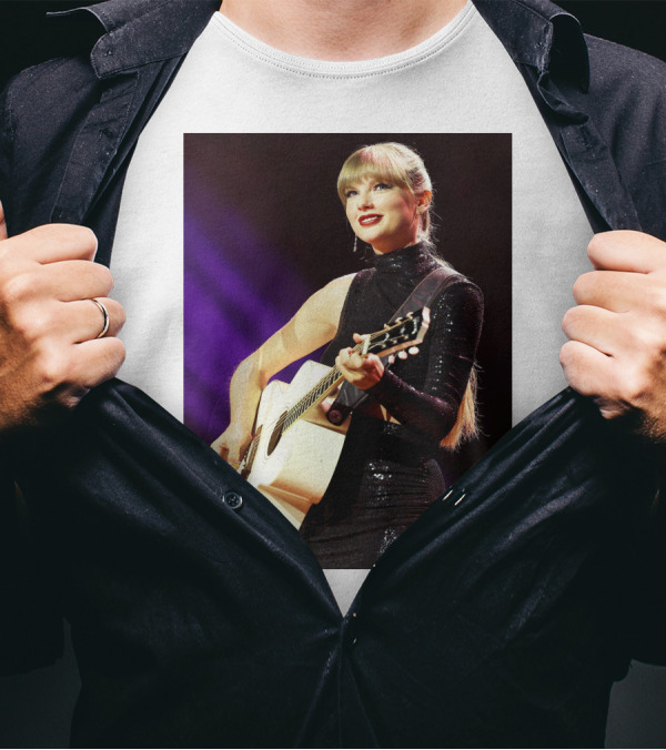 Taylor Swift Will Be The Next Super Bowl Halftime T-Shirt