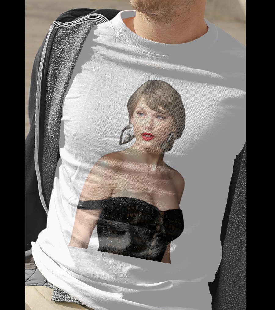 Taylor Swift Black Dress Elegant Look T-Shirt