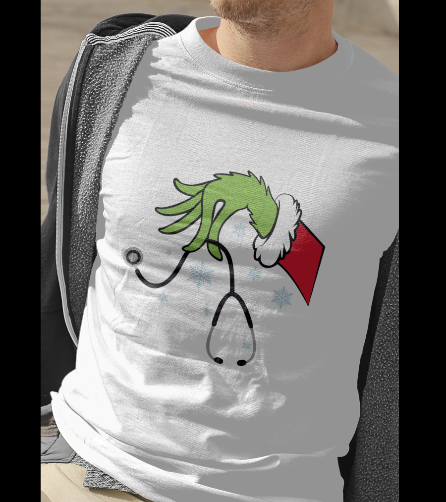 Grinch Nurse Christmas Doctor Stethoscope Hand Snowflakes T-Shirt