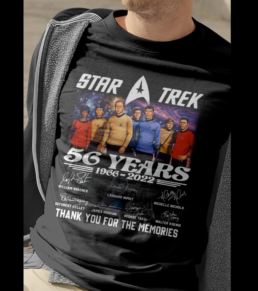 Star Trek Original Series Crew Enterprise Spaceship Image T-Shirt