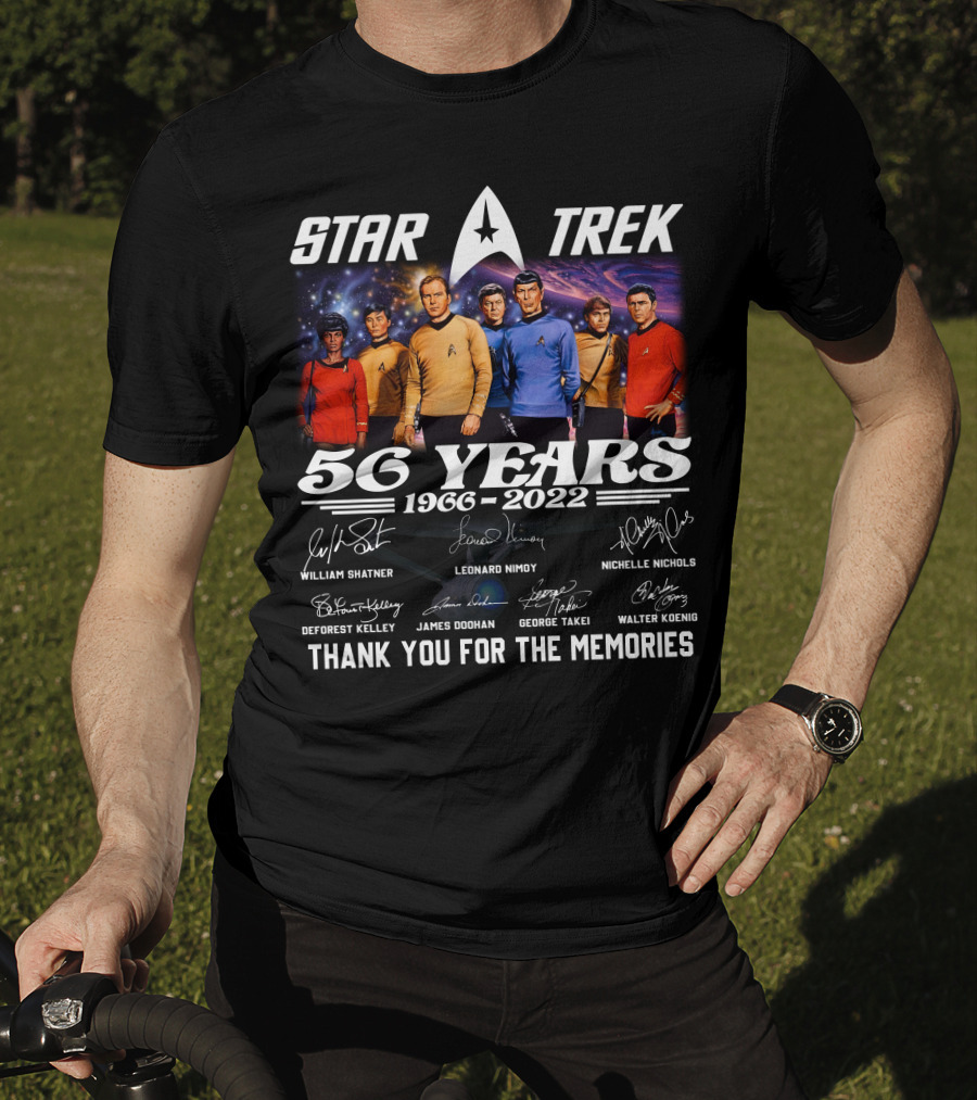Star Trek Original Series Crew Enterprise Spaceship Image T-Shirt