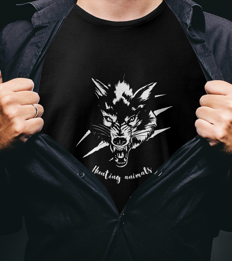 Hunting Animals Fierce Wolf Head With Claw Marks T-Shirt