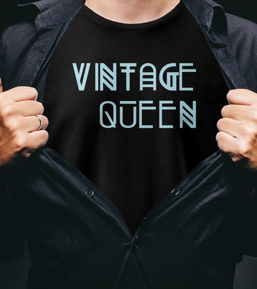 Vintage Queen Retro Typography T-Shirt