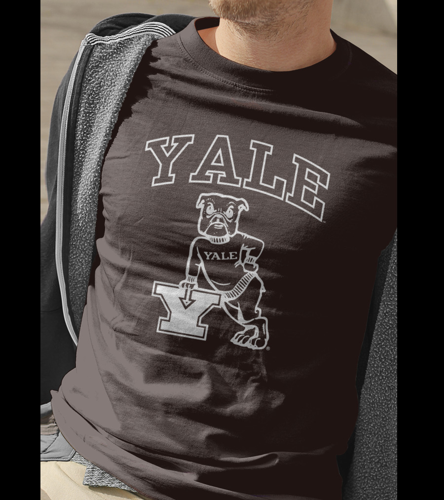 Yale Bulldogs Vintage Mascot Drawing T-Shirt
