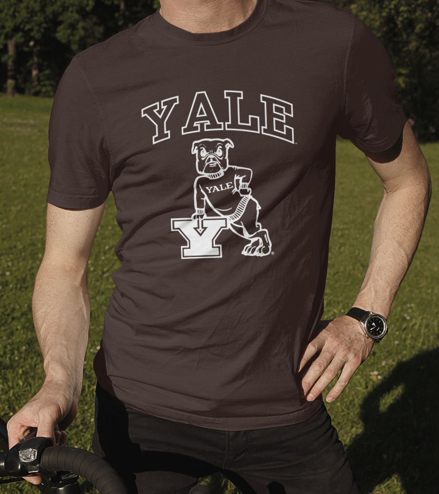 Yale Bulldogs Vintage Mascot Drawing T-Shirt