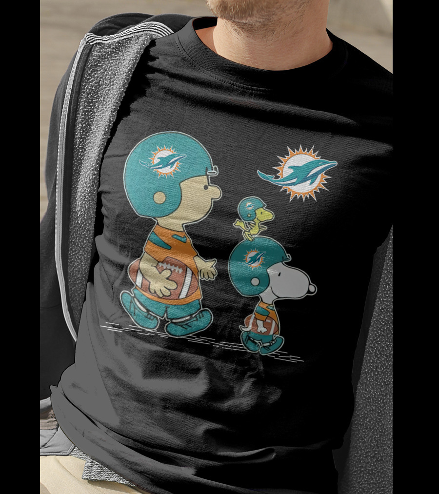 Snoopy Charlie Brown Miami Dolphins Football Helmets T-Shirt