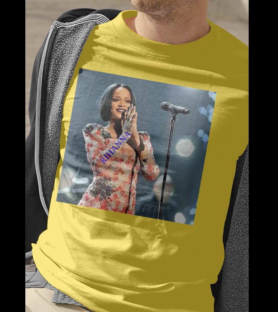 Rihanna Singer Songwriter Actress Performance Floral Dress T-Shirt