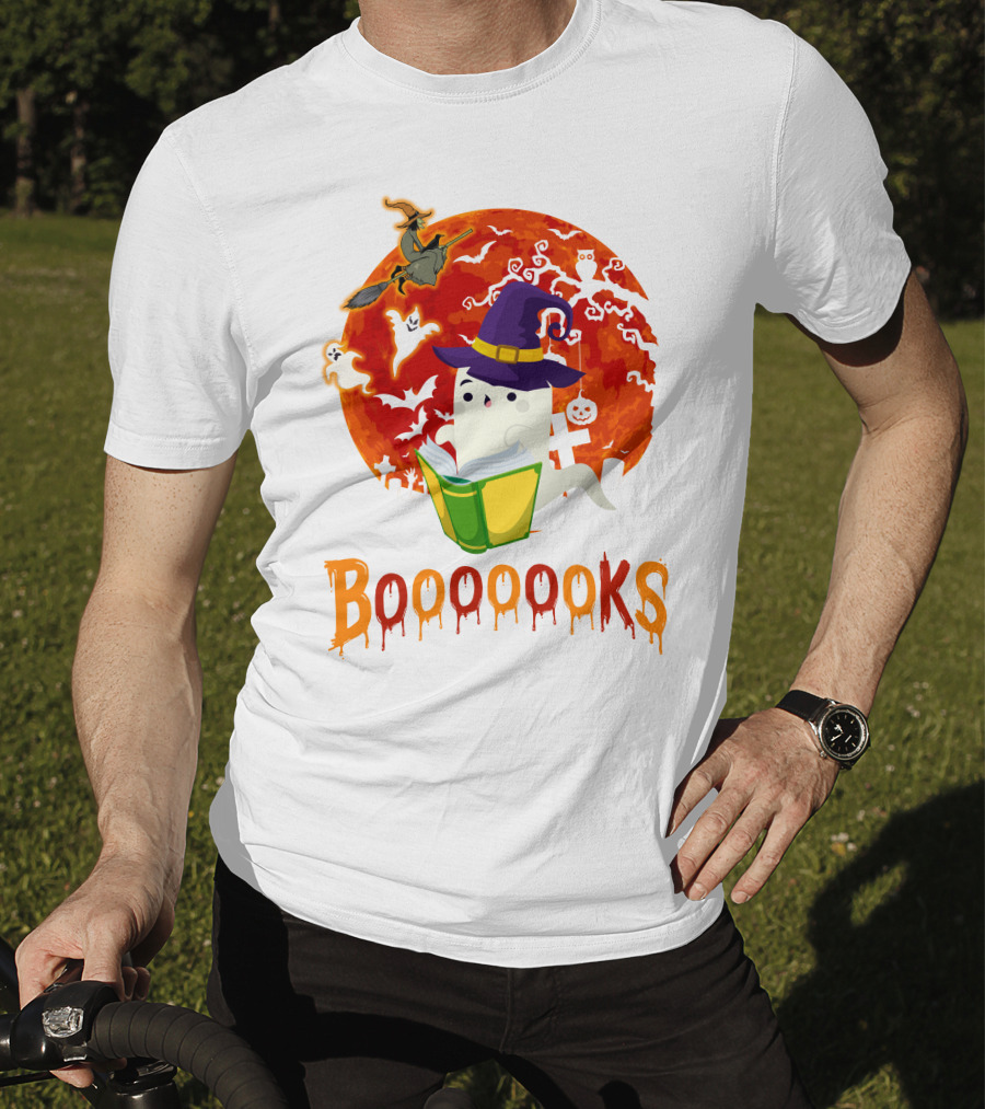 BOOOOOOKS Ghost Reading Witch Hat Halloween Scene T-Shirt