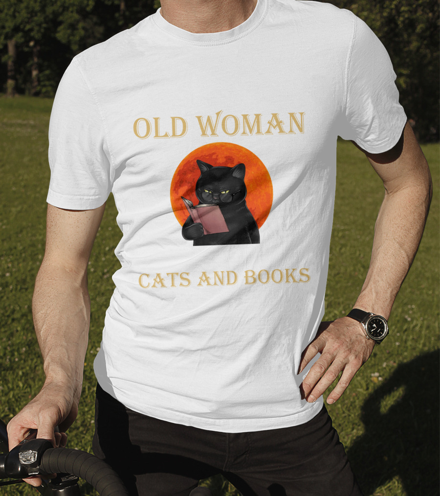 Old Woman Cats And Books Black Cat Reading Orange Moon T-Shirt
