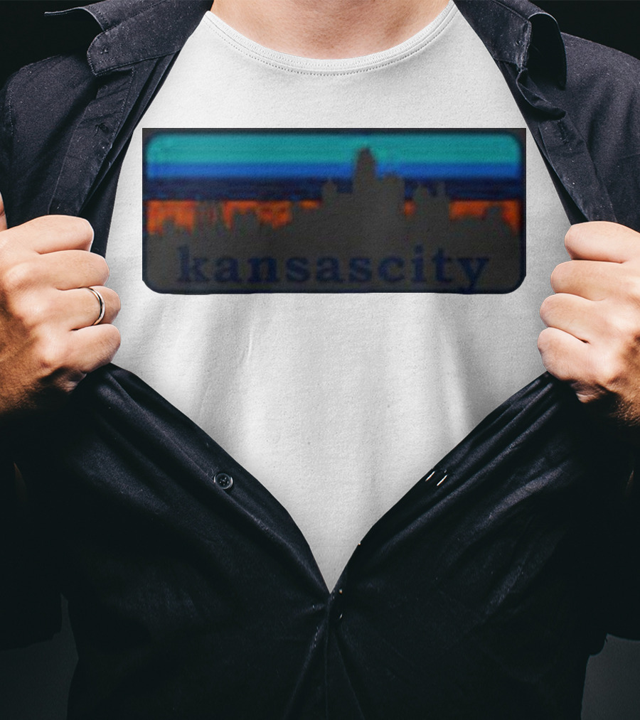 Kansas City Skyline Vintage Retro Sunset T-Shirt