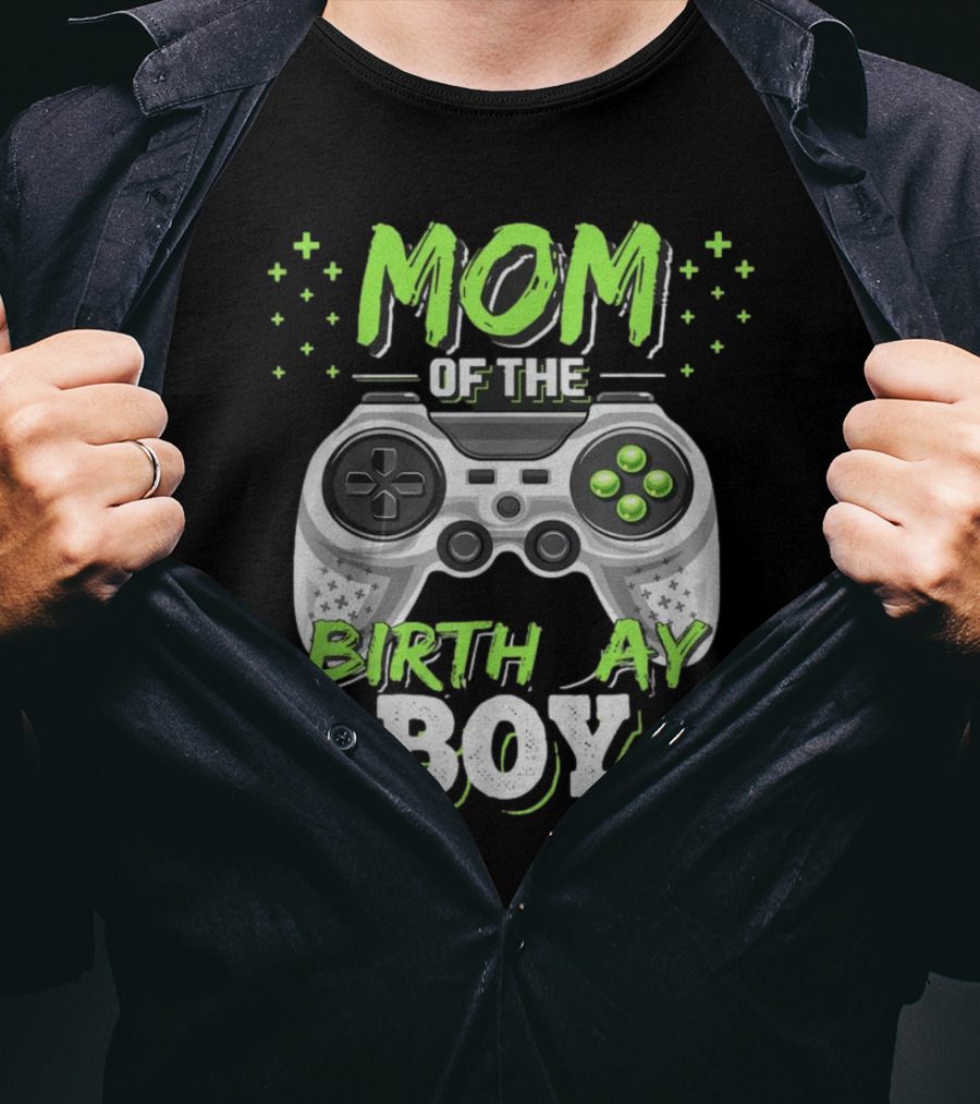 Mom Of The Birthday Boy Gamer Controller Matching Video Gamer Birthday Party T-Shirt