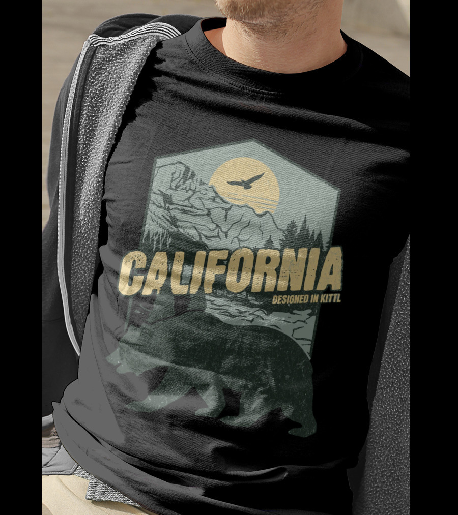 California Bear Wilderness Camping Hiking Designed In Kittl T-Shirt