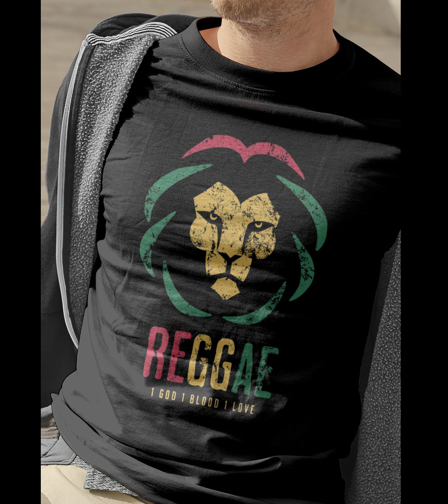 Reggae Lion 1 God 1 Blood 1 Love T-Shirt