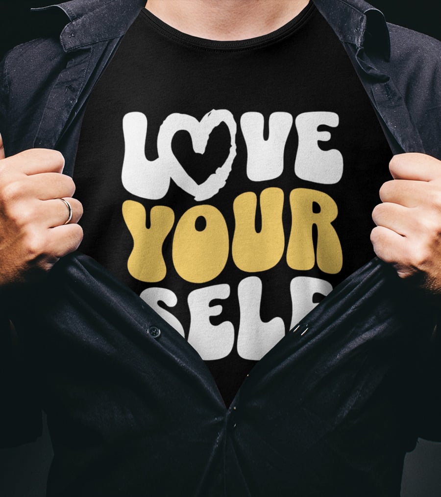 Love Your Self Heart Wavy Typography T-Shirt