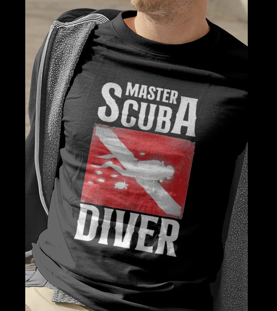 Master Scuba Diver Red Flag Diver Down T-Shirt