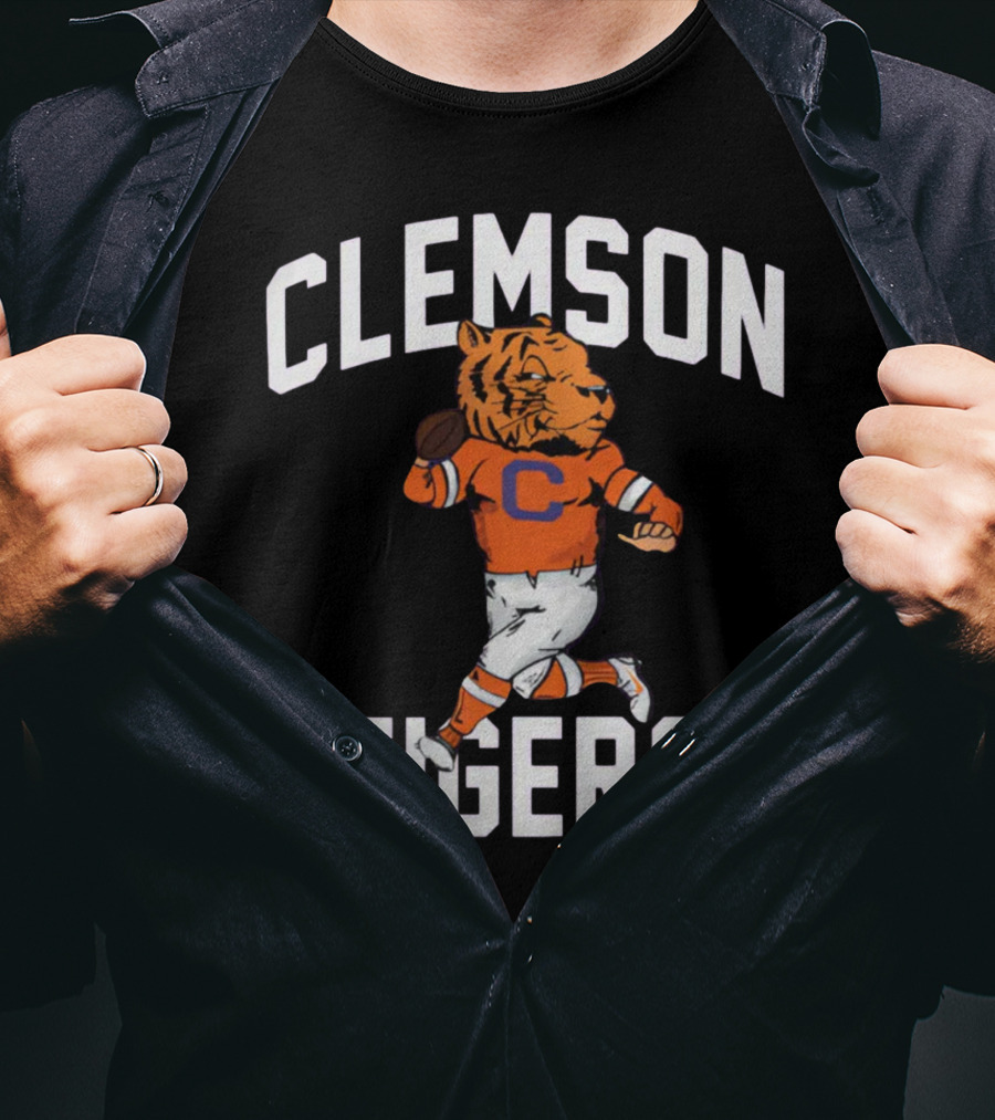 Clemson Tigers Vintage Style Retro Running Mascot T-Shirt