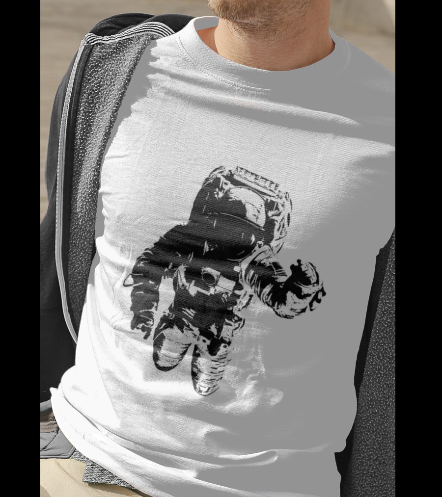 Astronomer Floating Astronaut Black T-Shirt