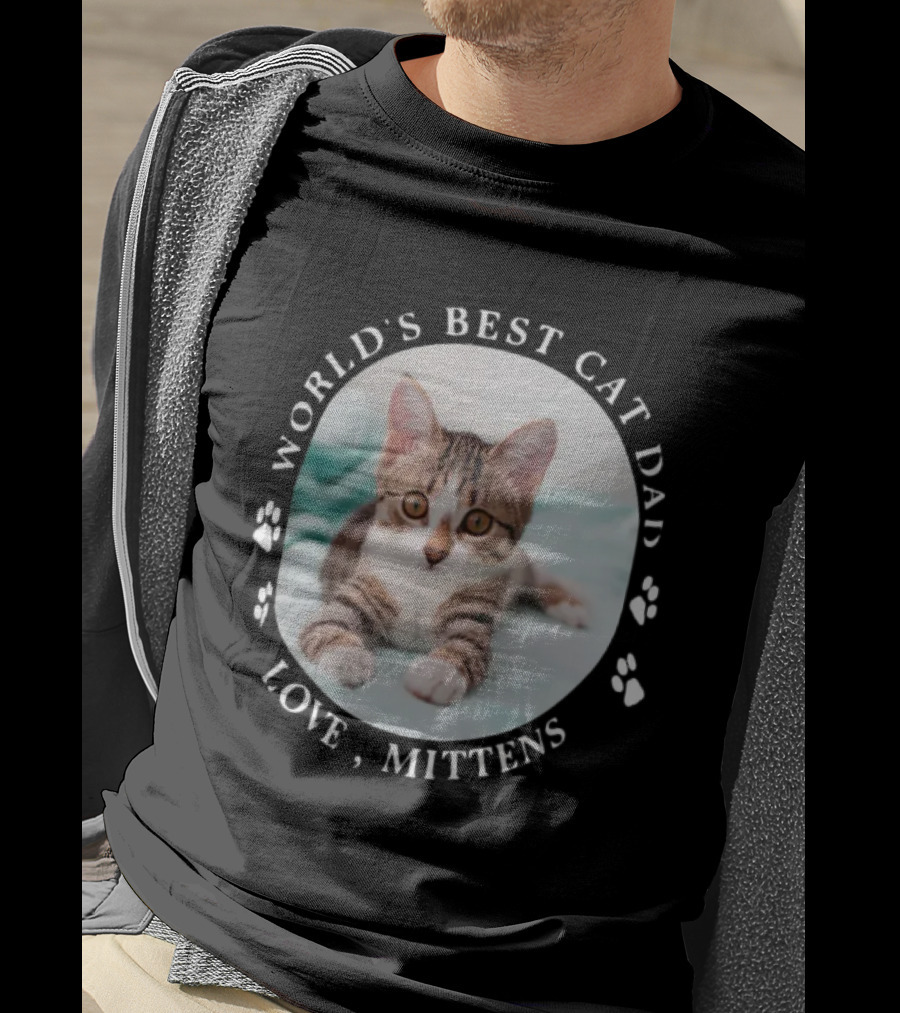 World's Best Cat Dad Love Mittens Paw Prints Personalized Cute Pet Photo T-Shirt