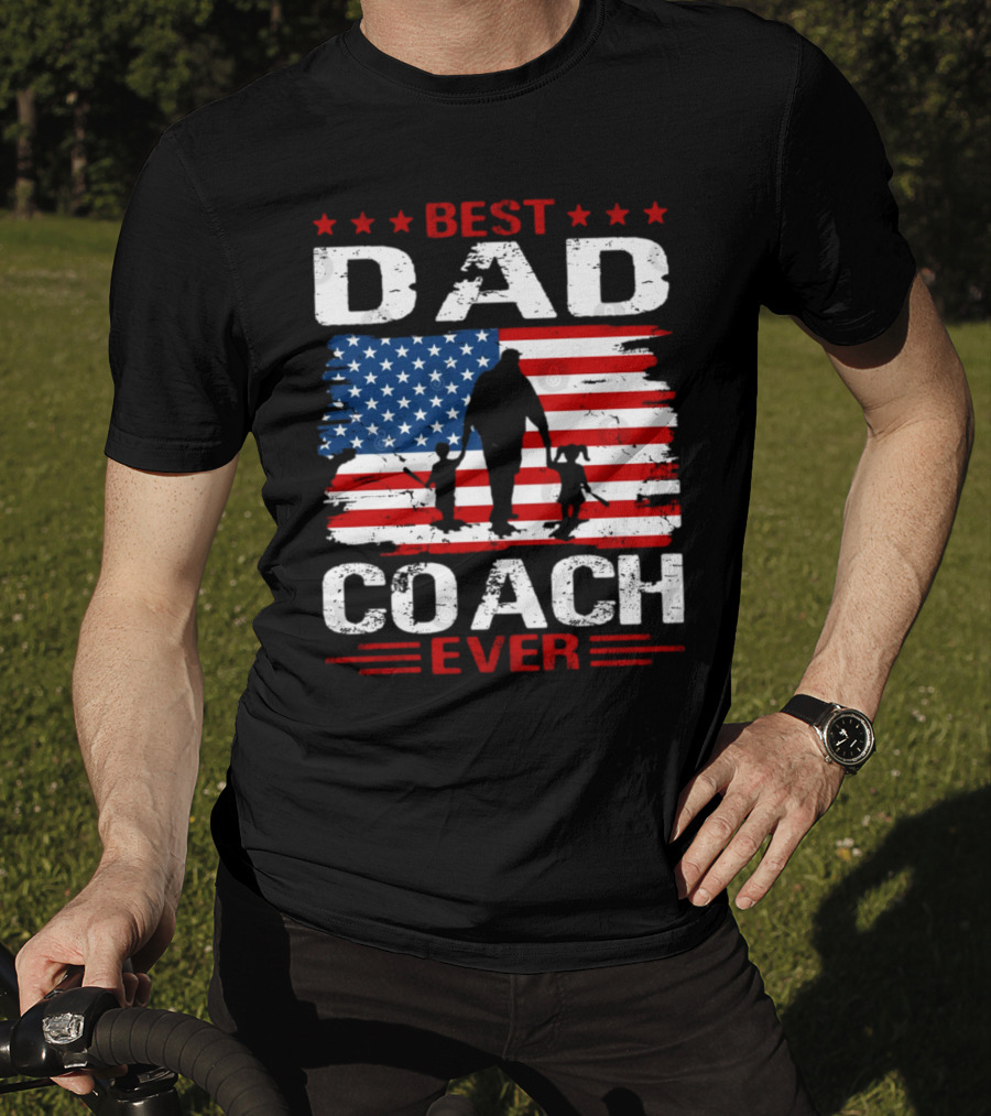 Best Dad Coach Ever USA Flag Baseball Dad Father's Day T-Shirt