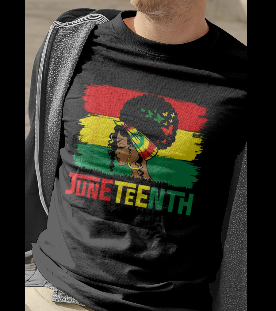 Juneteenth Remembering My Ancestors Celebrate Black Freedom Afro Woman Rasta Colors Flags T-Shirt