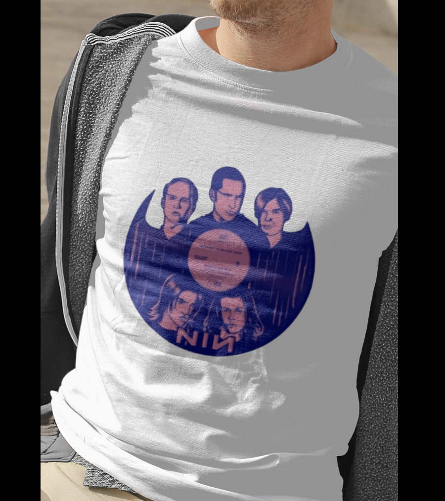 Nin Nine Inch Nails Band Vinyl Record T-Shirt