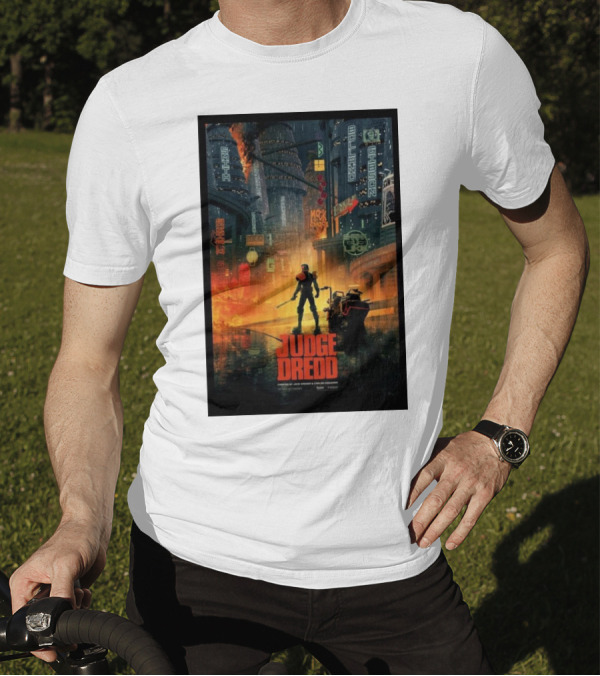 San Diego Comic-Con Judge Dredd Mega-City One Neon Streetscape T-Shirt