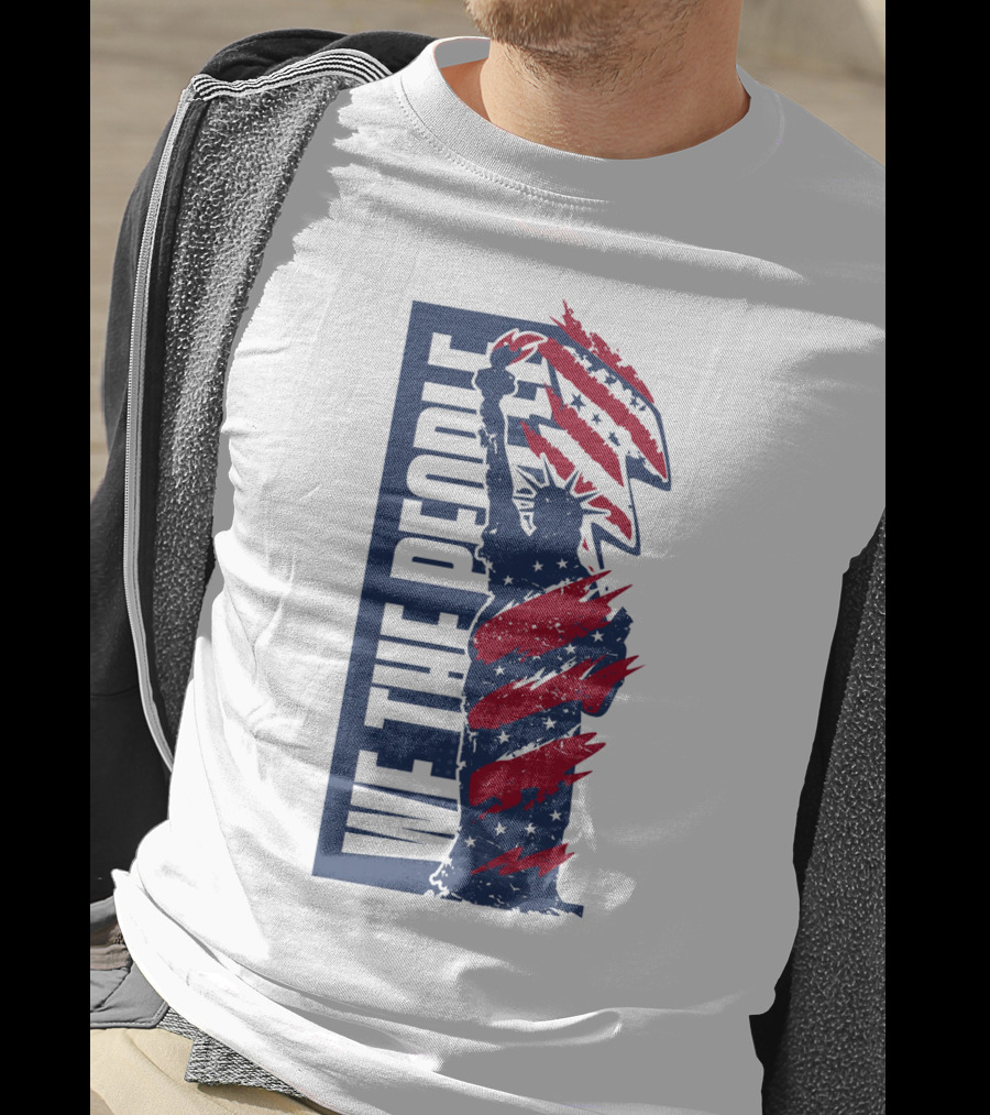 We The People Liberty Statue With Patriotic Red Stripes T-Shirt