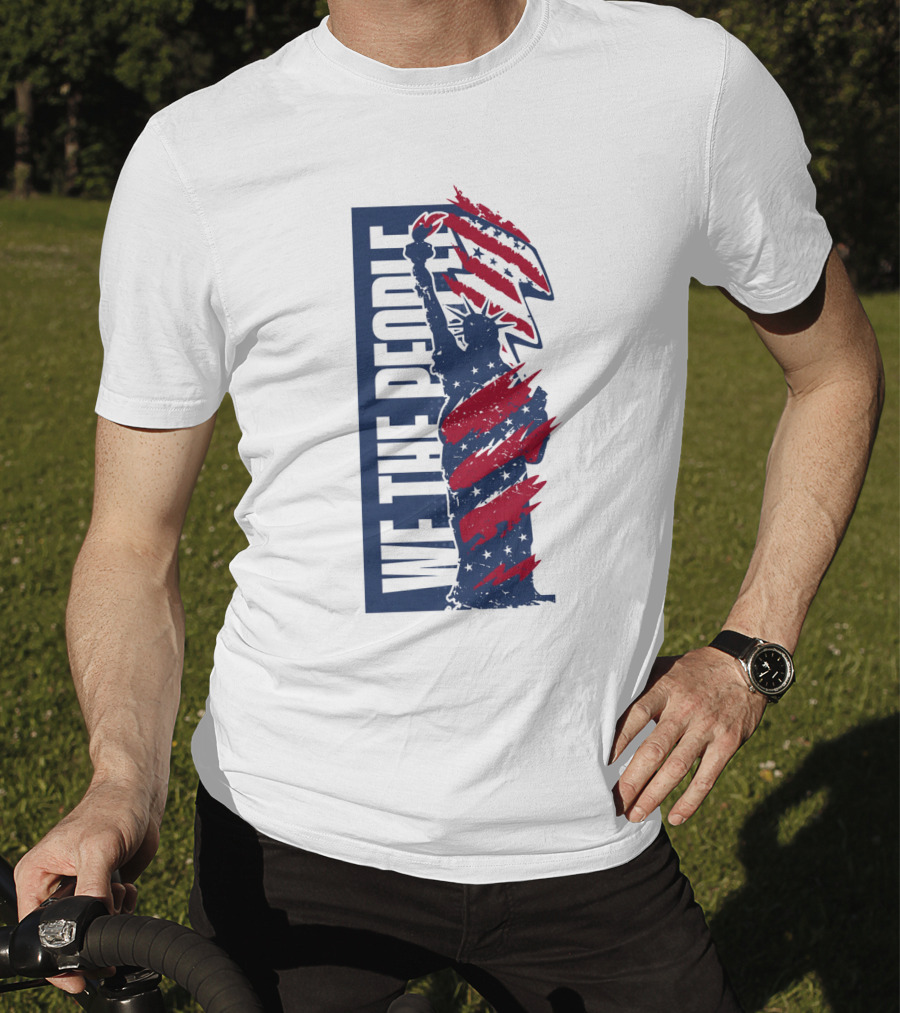 We The People Liberty Statue With Patriotic Red Stripes T-Shirt