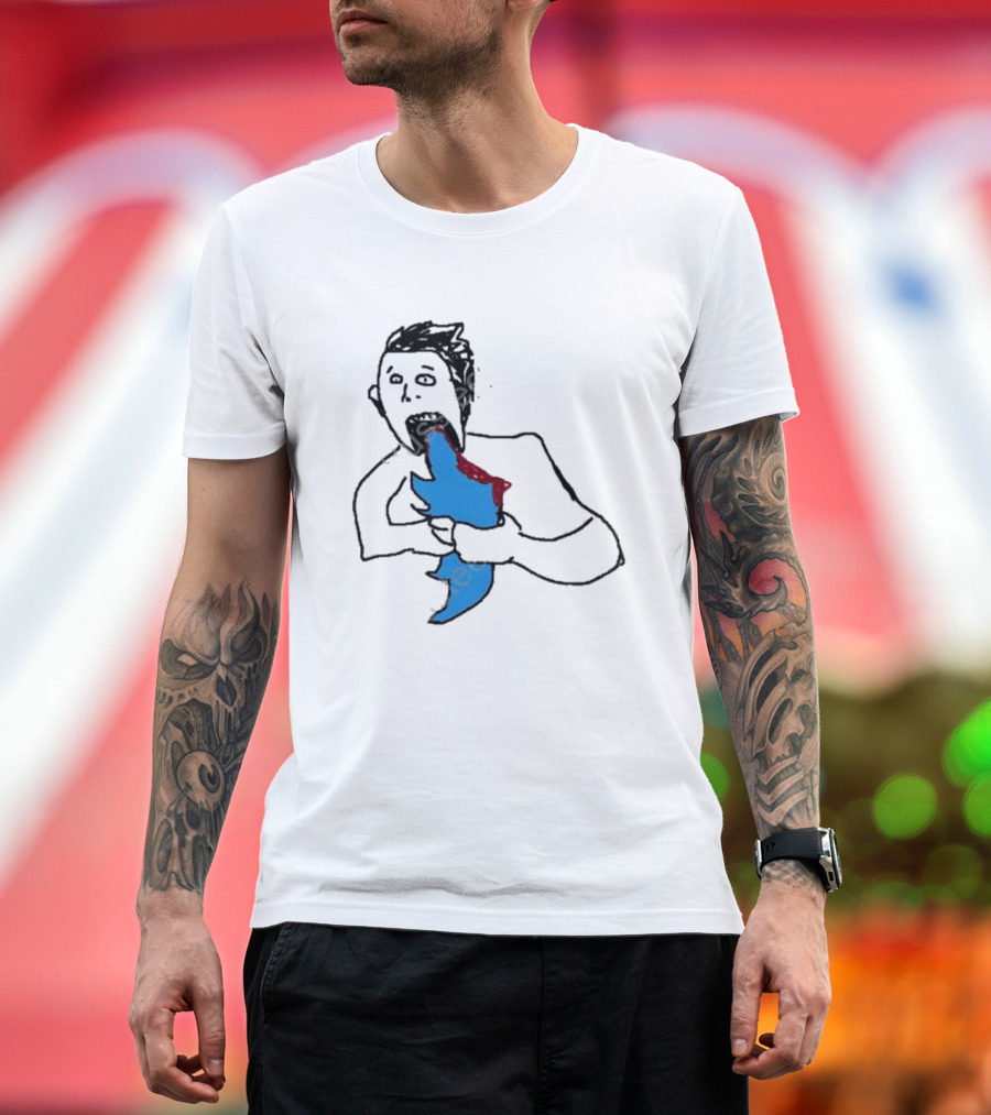 Elon Chewing the Twitter T-Shirt