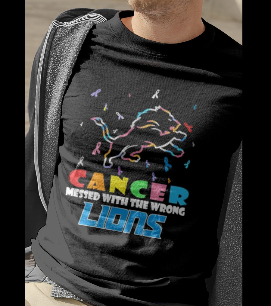 Cancer Messed With The Wrong Lions Detroit T-Shirt