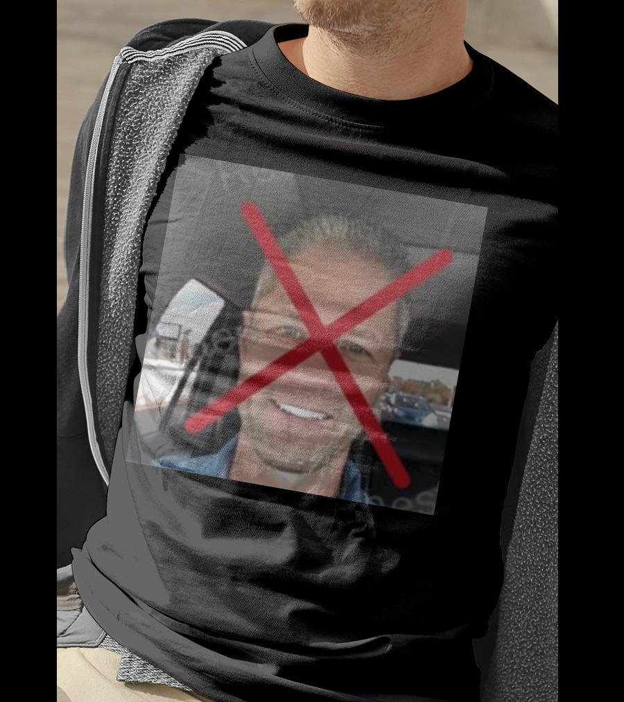 Lana Del Rey No Sean Larkin Red Crossed Out Face Image T-Shirt