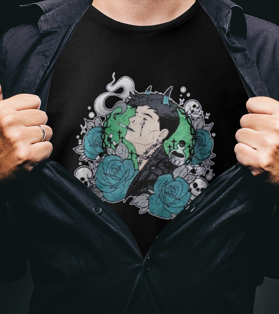 Costee Vampyyri Gothic Blue Roses And Skulls With Vampire And Smoke T-Shirt