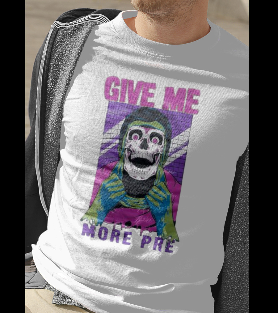 GIVE ME MORE PRE Skull Mask Urban T-Shirt