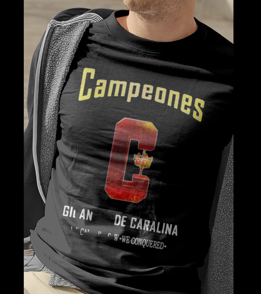 Campeones Gigantes De Caralina Crowned Victory T-Shirt