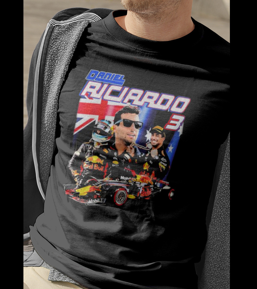 Daniel Ricciardo Red Bull Racing 3 With Australian Flag Background T-Shirt