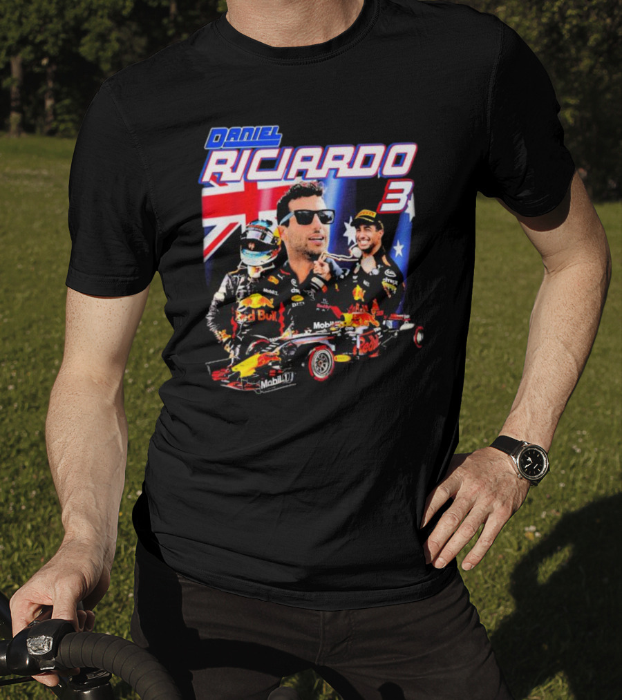 Daniel Ricciardo Red Bull Racing 3 With Australian Flag Background T-Shirt