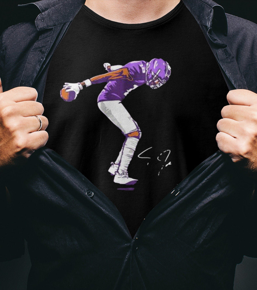 Justin Jefferson Football Superstar Pose In Purple And White T-Shirt