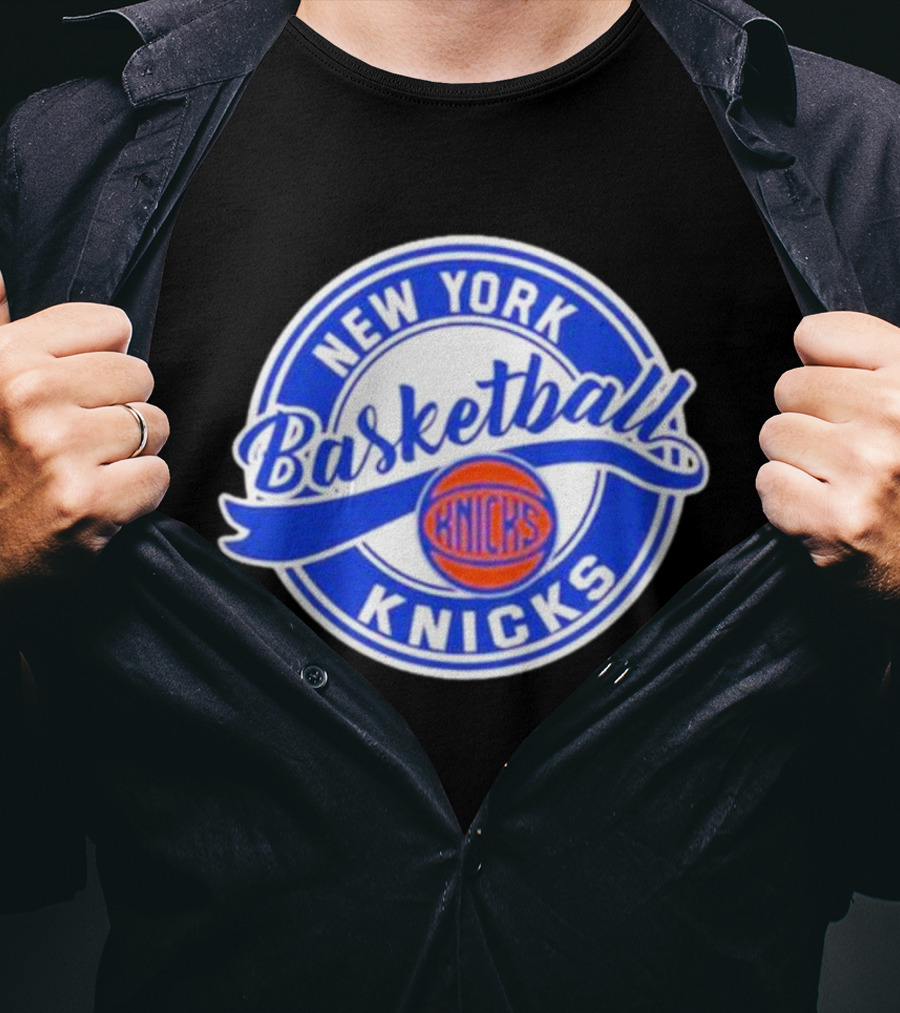 New York Knicks Basketball Circle T-Shirt
