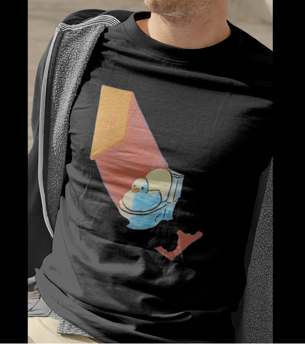 Groovy Space Duck Relaxing In Cosmic Beam On Toilet T-Shirt