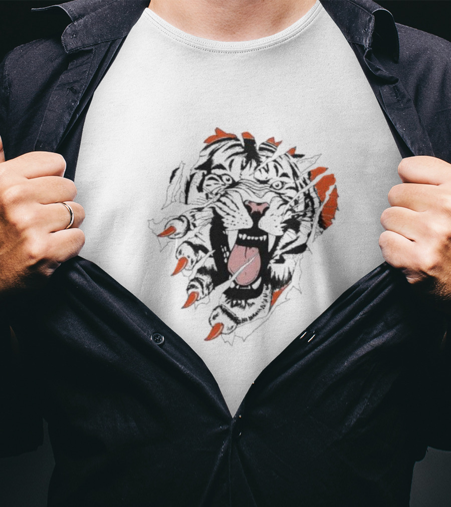 Cin Roar Lion's Fierce Mane And Claws T-Shirt