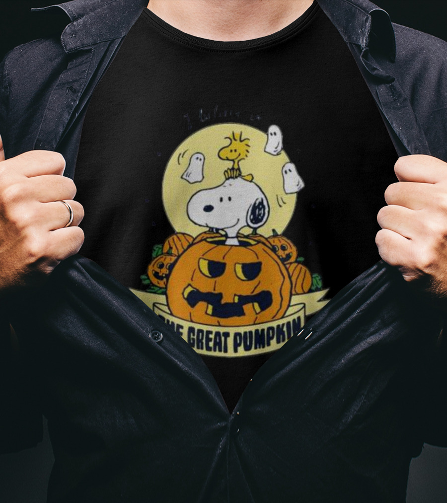 Snoopy And Woodstock I Believe In The Great Pumpkin Halloween Peanuts T-Shirt