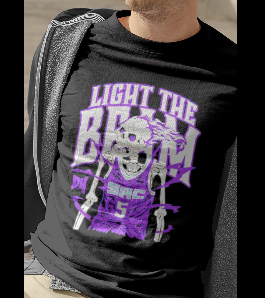 Light The Beam Skeleton SAC 5 Kings Drip Heads T-Shirt