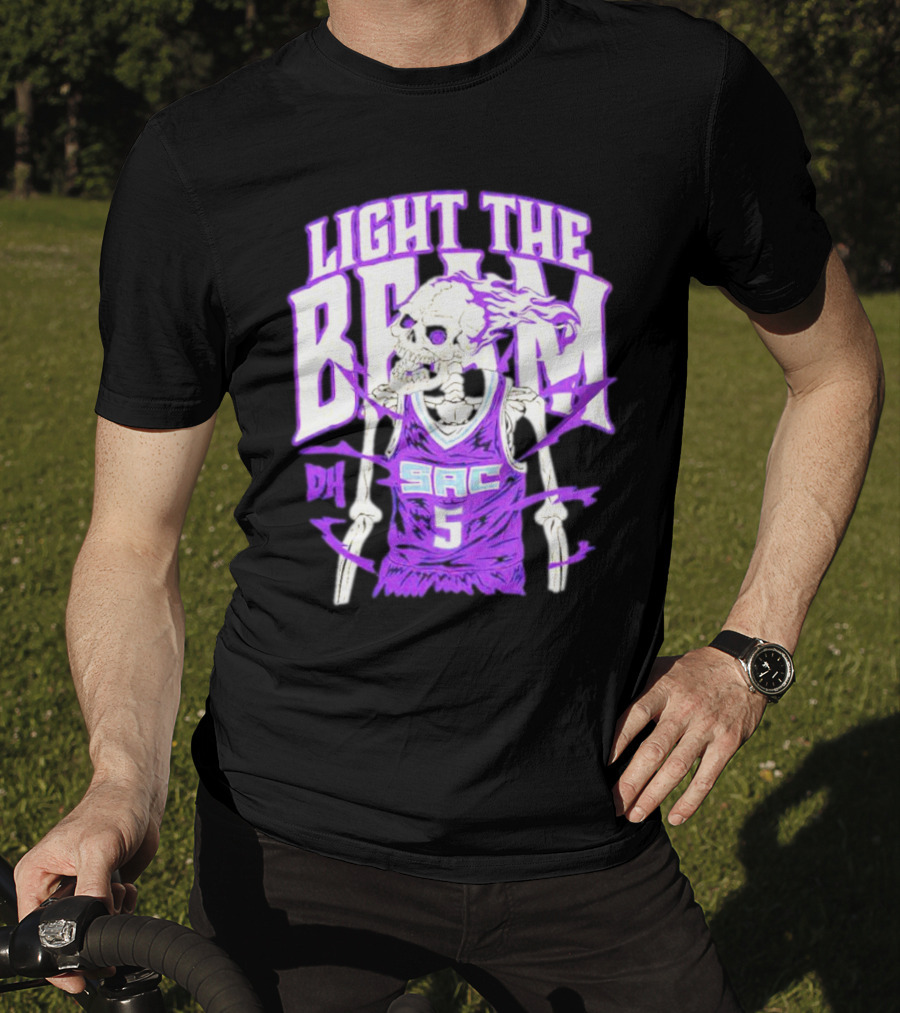 Light The Beam Skeleton SAC 5 Kings Drip Heads T-Shirt