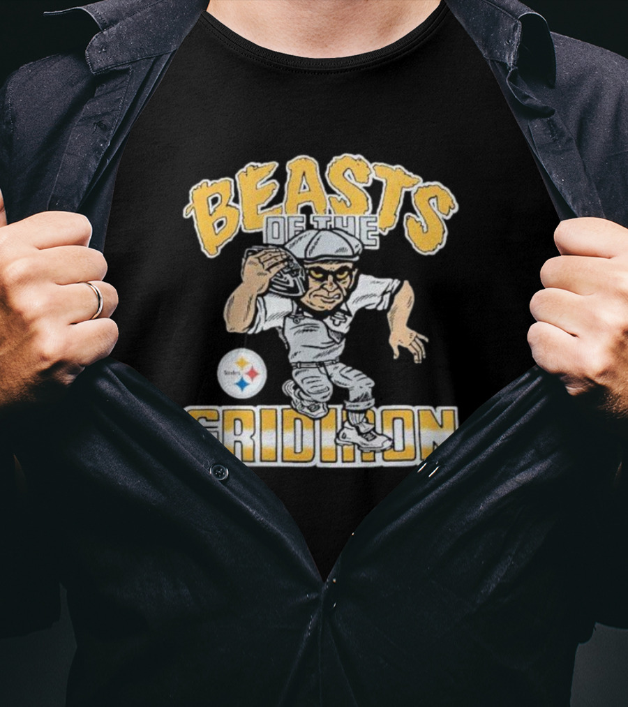Pittsburgh Steelers Beasts Of The Gridiron Football Player With Helmet And Ball T-Shirt